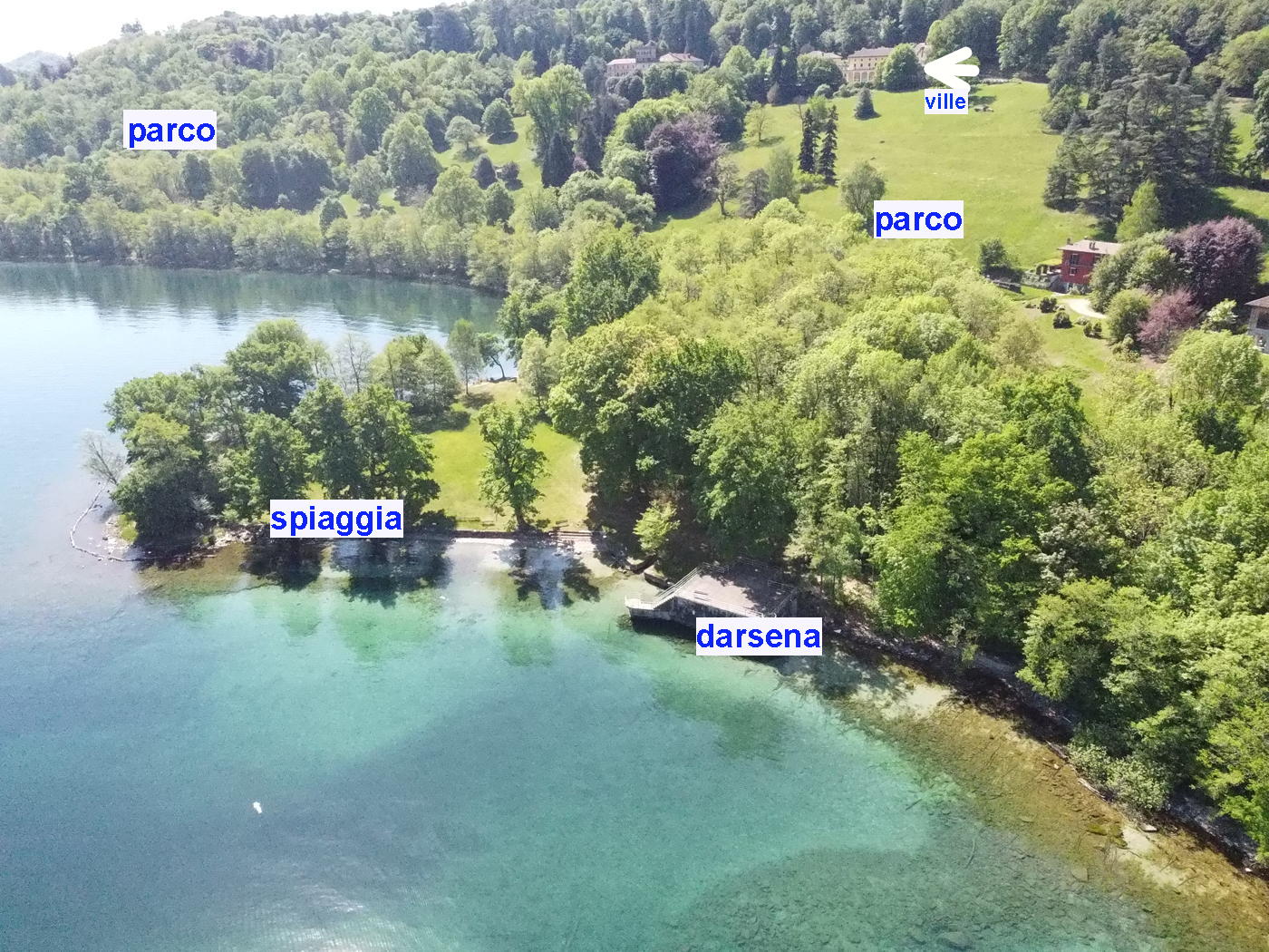 6 - Pella, Lago d’Orta – Appartamenti e villa con vista mozzafiato sul lago e sull’isola, spiaggia privata e posto barca. pella